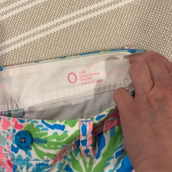 Lilly Pulitzer The Callahan Coral Print Shorts - Picture 7 of 14